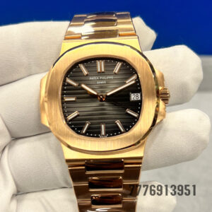 Patek Philippe Nautilus Automatic Black Dial Men's Watch