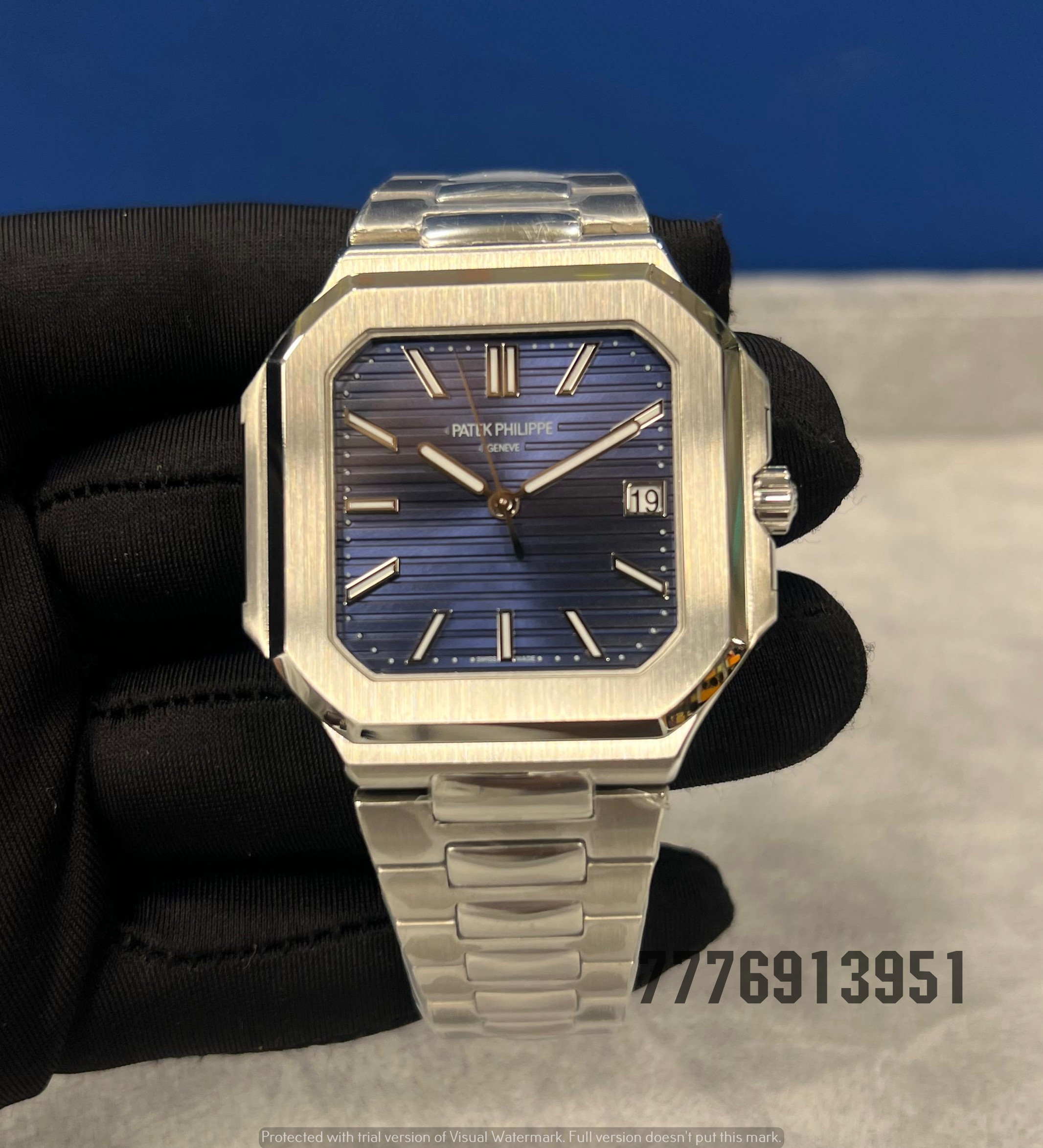 Patek Philippe Cubitus Automatic Men's Watch