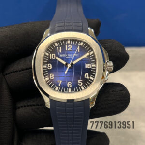 Patek Philippe Aquanaut Automatic Blue Dial Stainless Steel Men's Watch